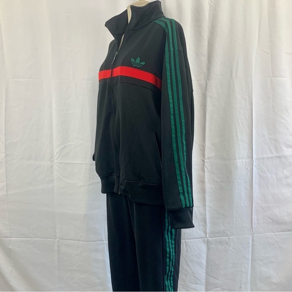 Adidas Black and Green Zip Up Jacket - Picture 8 of 9